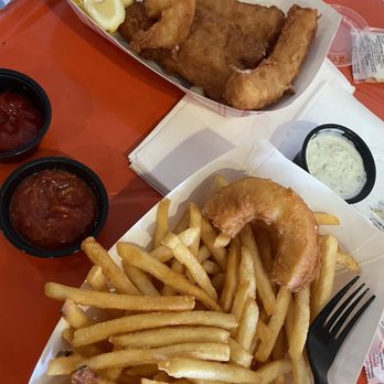 El Pizmo Fish - Fries are underrated - Tacos Near Me - Pismo Beach, California