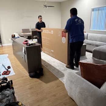 David AV Installations - TV Mounting Near Me - Los Angeles, California