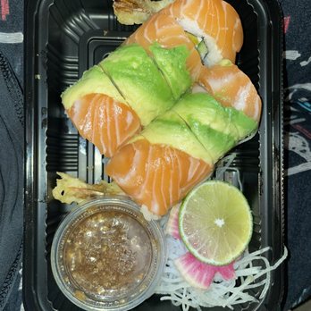 Asahi Sushi - Mystery Roll 10/10 - Sushi Bars Near Me - Granada Hills, California