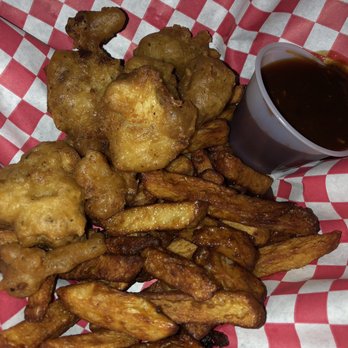 Mad Hatter Pub - Cauliflower Wangs - Pubs Near Me - Montreal, Quebec Mad Hatter Pub - Cauliflower Wangs - Pubs Near Me - Montreal, Quebec