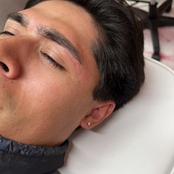 Destiny’s Glam Bar - Even my boyfriend enjoys his time here - Hair Salons Near Me - San Jose, California