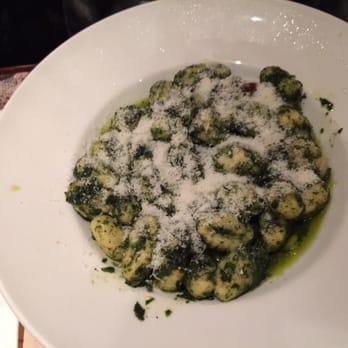 Spaghetti Factory - Gnocchi sauce pesto - Swiss Food Near Me - Geneva, GE
