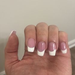 Nails 4 U