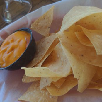 High & Dry Grill - Chips & queso - Tiki Bars Near Me - Dunedin, Florida