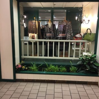 Vue Hawaii - Accessories Near Me - Honolulu, Hawaii Vue Hawaii - Accessories Near Me - Honolulu, Hawaii
