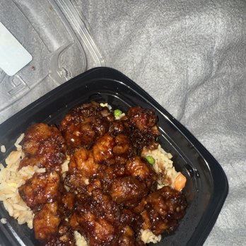 Panda Express - burnt tf put my Orange Chicken Panda Cub Meal™ yall messed up - Chinese Near Me - Eugene, Oregon