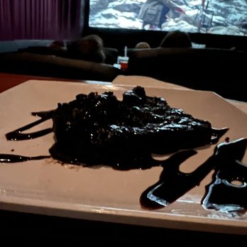 Cinema Cafe - Brownie sundae - Cinema Near Me - Virginia Beach, Virginia Cinema Cafe - Brownie sundae - Cinema Near Me - Virginia Beach, Virginia