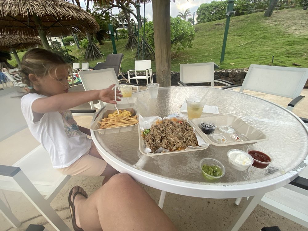 Honu Cove Bar & Grill