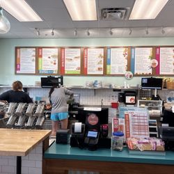 Tropical Smoothie Cafe