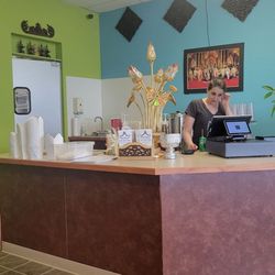 Thai Flavor - Front counter with Molly.