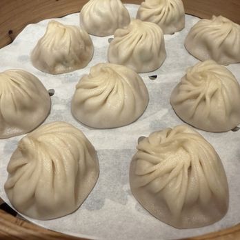 Din Tai Fung 鼎泰豐 - Soup dumplings - Dim Sum Near Me - Vancouver, British Columbia Din Tai Fung 鼎泰豐 - Soup dumplings - Dim Sum Near Me - Vancouver, British Columbia