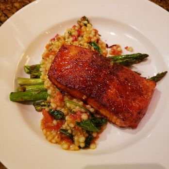 BJ's Restaurant & Brewhouse - Enlighted Cherry Chipotle Glazed Salmon - New American Near Me - Vienna, Virginia