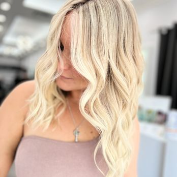 Davida Salon - Women's Haircut - Hair Extensions Near Me - New York, New York