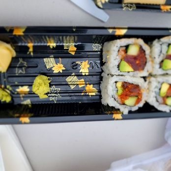 Misaki - Sushi Bars Near Me - Aurora, Colorado
