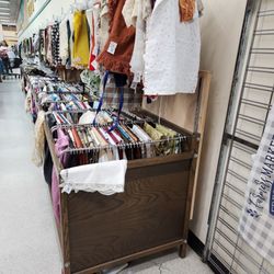 Texas Thrift - The people here are very friendly. They are always updating the place.