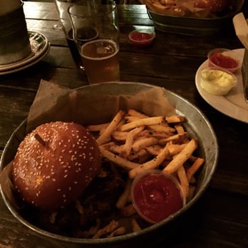 Kings Row Gastropub - Burger and fries - Gastropubs Near Me - Pasadena, California