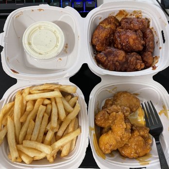 Detroit Wing Company - Honey BBQ, Gold BBQ, and Fries - Chicken Wings Near Me - Troy, Michigan Detroit Wing Company - Honey BBQ, Gold BBQ, and Fries - Chicken Wings Near Me - Troy, Michigan