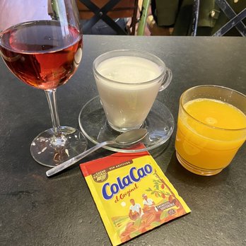 Cuchara de Palo - Wine, hot chocolate, and freshly-squeezed orange juice - Spanish Near Me - Toledo, TO