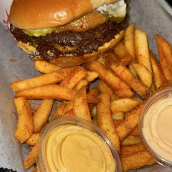 Elite Experience: Killer Burger - Yelp Events Near Me - Houston, Texas