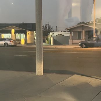 Taco Bell - Outside. "Dogs roam" - Fast Food Near Me - Lomita, California Taco Bell - Outside. "Dogs roam" - Fast Food Near Me - Lomita, California