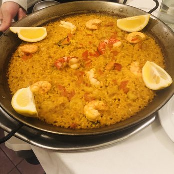 La Barraca - Seafood shrimp paella - Spanish Near Me - Madrid, M