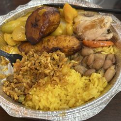 Las Americas - Don't diss my carb- loving plate here. I forgot to take a photo of the separate salad container.