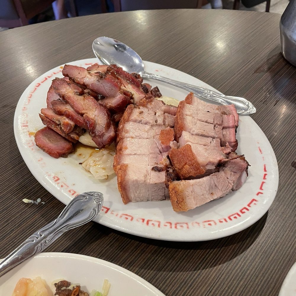Cheung Hing Restaurant - BBQ Pork combination 炒味双拼: BBQ pork 叉烧 & roasted pork 烧肉 ($15.95) - Chinese Near Me - Millbrae, California Cheung Hing Restaurant - BBQ Pork combination 炒味双拼: BBQ pork 叉烧 & roasted pork 烧肉 ($15.95) - Chinese Near Me - Millbrae, California