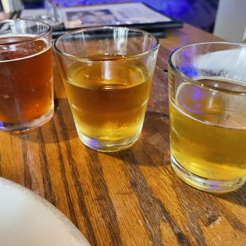 Puckett's Restaurant - Flight of local beers - Southern Near Me - Chattanooga, Tennessee Puckett's Restaurant - Flight of local beers - Southern Near Me - Chattanooga, Tennessee