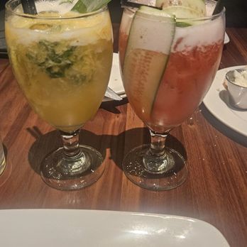 Perry's Steakhouse & Grille - Gilbert - Raspberry and pineapple drinks - Steakhouses Near Me - Gilbert, Arizona