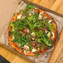 Blaze Pizza - Build My Own Pizza - added arugula & pesto after