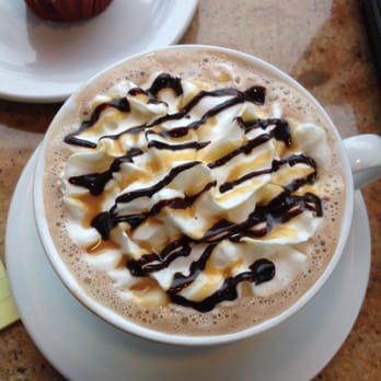 Common Ground Coffee & Cupcakes - Mocha with Carmel sauce - Coffee & Tea Near Me - Renton, Washington
