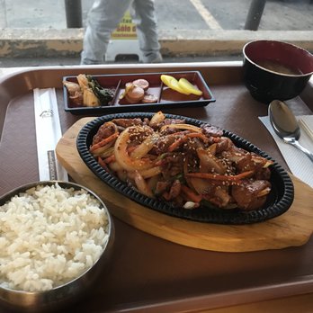 The Taste - Bulgolgi chicken with a bowl of rice and sides - Korean Near Me - Denton, Texas The Taste - Bulgolgi chicken with a bowl of rice and sides - Korean Near Me - Denton, Texas