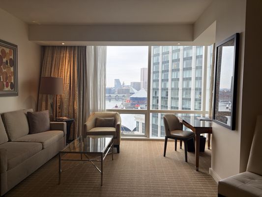 Four Seasons Hotel Baltimore by null