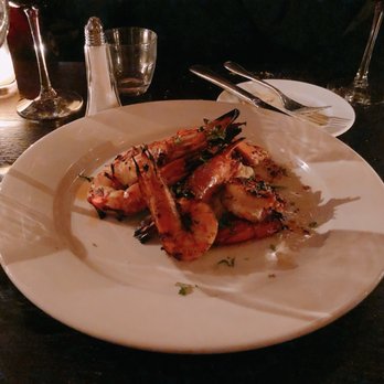 AOC East - Wine Bars Near Me - New York, New York