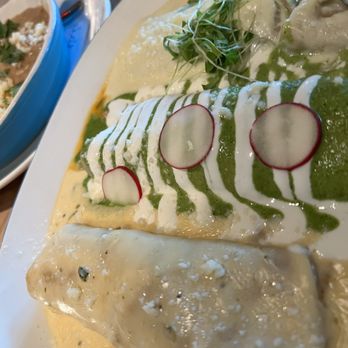 Maria's Mexican Kitchen - Fort Worth - Enchiladas Tres Colores - Mexican Near Me - Fort Worth, Texas Maria's Mexican Kitchen - Fort Worth - Enchiladas Tres Colores - Mexican Near Me - Fort Worth, Texas