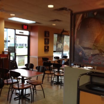 Jack in the Box - Remodeled dining area - Burgers Near Me - Houston, Texas