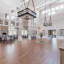 River Hills Country Club