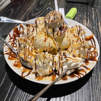 Burgatory - Homestead - Ginormous Cookie Sundae. DO not waste your money or the calories. - Burgers Near Me - Homestead, Pennsylvania Burgatory - Homestead - Ginormous Cookie Sundae. DO not waste your money or the calories. - Burgers Near Me - Homestead, Pennsylvania