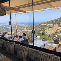 MMK Yeldeğirmeni - Outdoor seating area