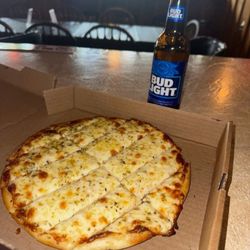 Boardwalk - Cheesy garlic breadsticks