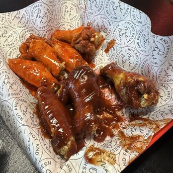 Mixed Up Burgers - Mild and bbq wings - Burgers Near Me - Grand Prairie, Texas