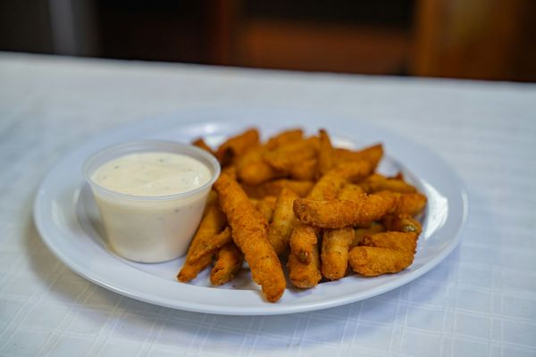 Rocky's Millwood Deli by null