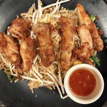 Nine Tastes - Thai Near Me - Cambridge, Massachusetts