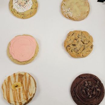 Crumbl - Levittown - Cookies! - Bakeries Near Me - Levittown, New York
