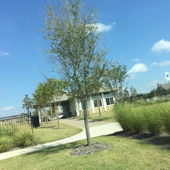 Holly Park - Parks Near Me - Savannah, Texas