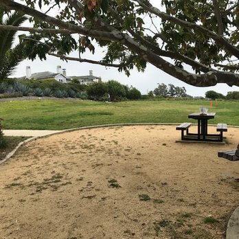 Oceanview Park - The whole park - Parks Near Me - Carpinteria, California