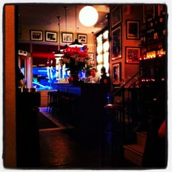 The Green Hen - Looking toward the bar