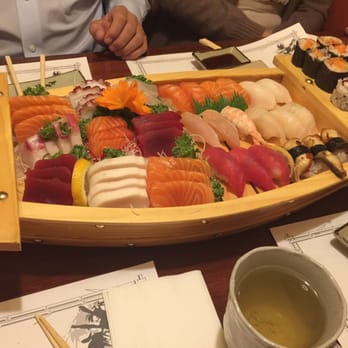 Gonoe Sushi - Medium Sushi & Sashimi Boat - Sushi Bars Near Me - Toronto, Ontario Gonoe Sushi - Medium Sushi & Sashimi Boat - Sushi Bars Near Me - Toronto, Ontario