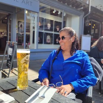 The Old Buttermarket - Outdoor seating for lunch - Pubs Near Me - Canterbury, KEN The Old Buttermarket - Outdoor seating for lunch - Pubs Near Me - Canterbury, KEN