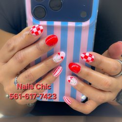 Nails Chic